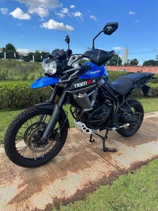 TRIUMPH TIGER 800 ABS 